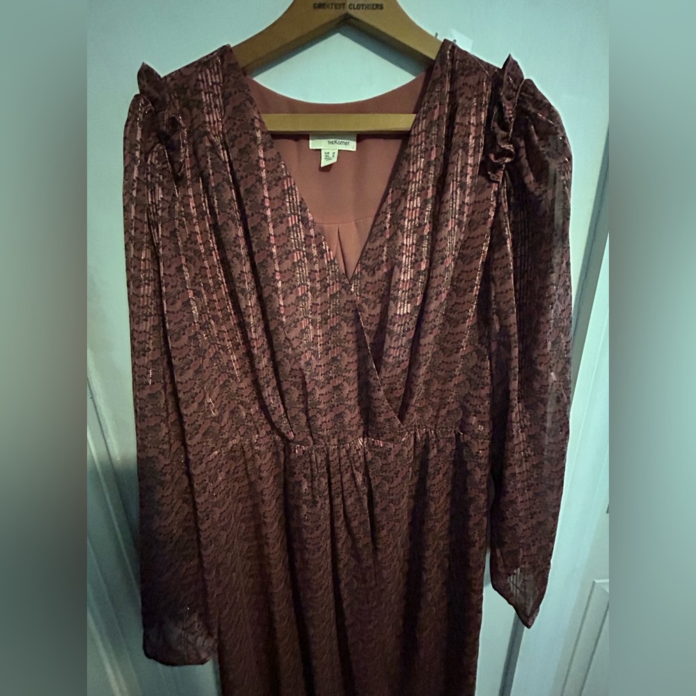 Maxi dress XL The Korner brown, maxi dress with sleeves. Sheer skirt. Fall brown